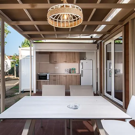 Tsitreli Camping Kalamítsion